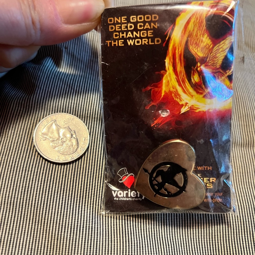 2015 The Hunger Games AMC Giveaway Mockingjay Heart Pin